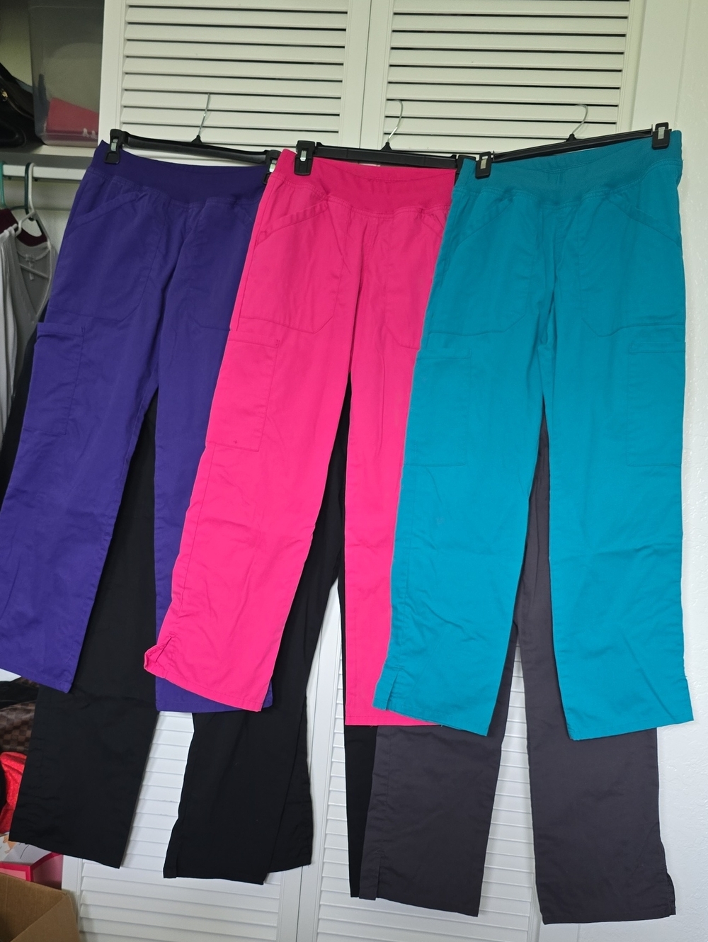 Cherokee Womens Cargo Scrub Pants - 6 Pairs